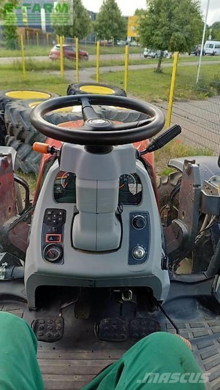 Valtra n174 Traktori