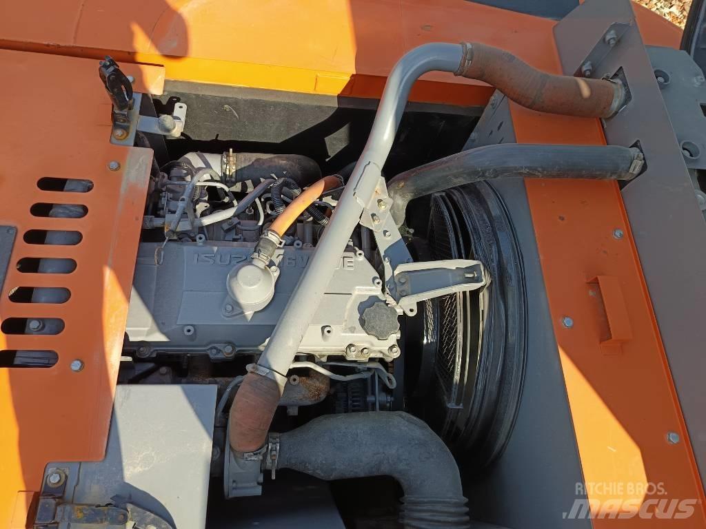 Hitachi ZX240 Bageri gusjeničari
