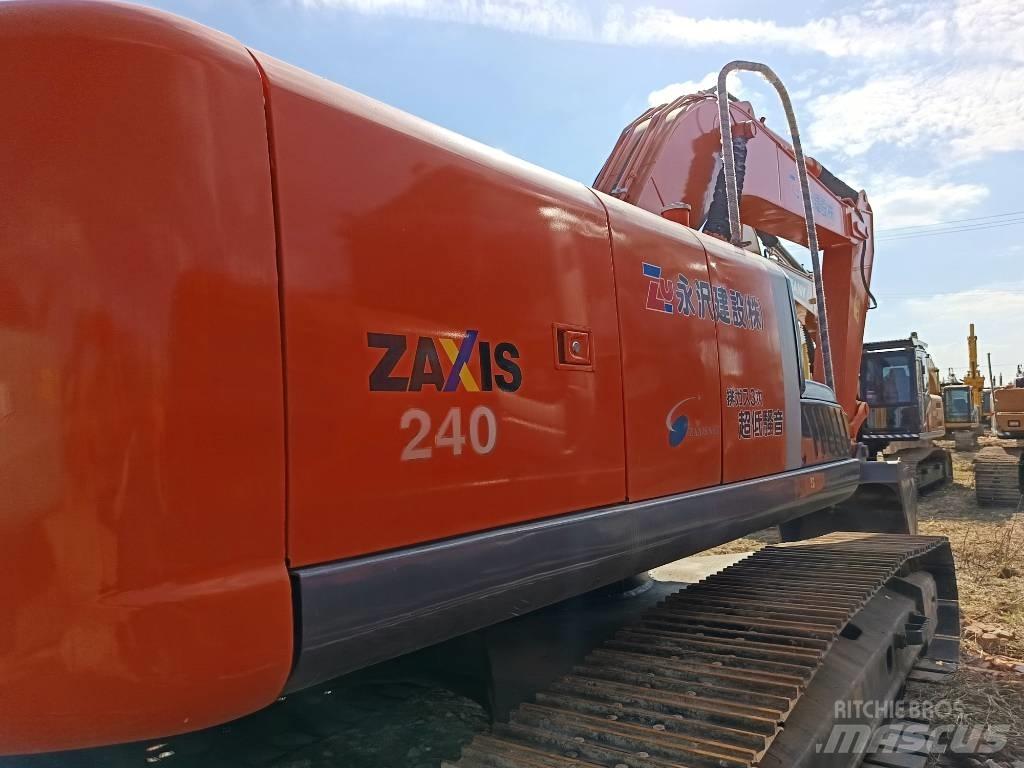 Hitachi ZX240 Bageri gusjeničari