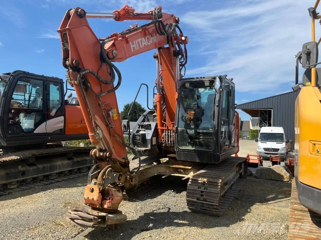 Hitachi ZX135US-6-2P Bageri gusjeničari