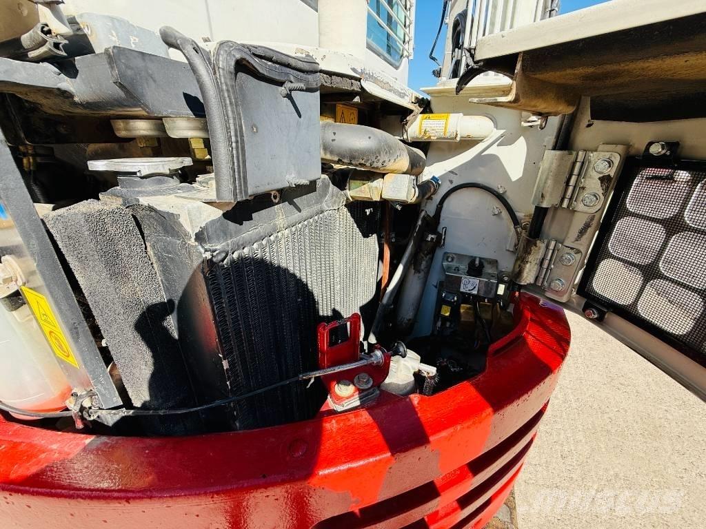 Takeuchi TB 138 FR Mini bageri <7t