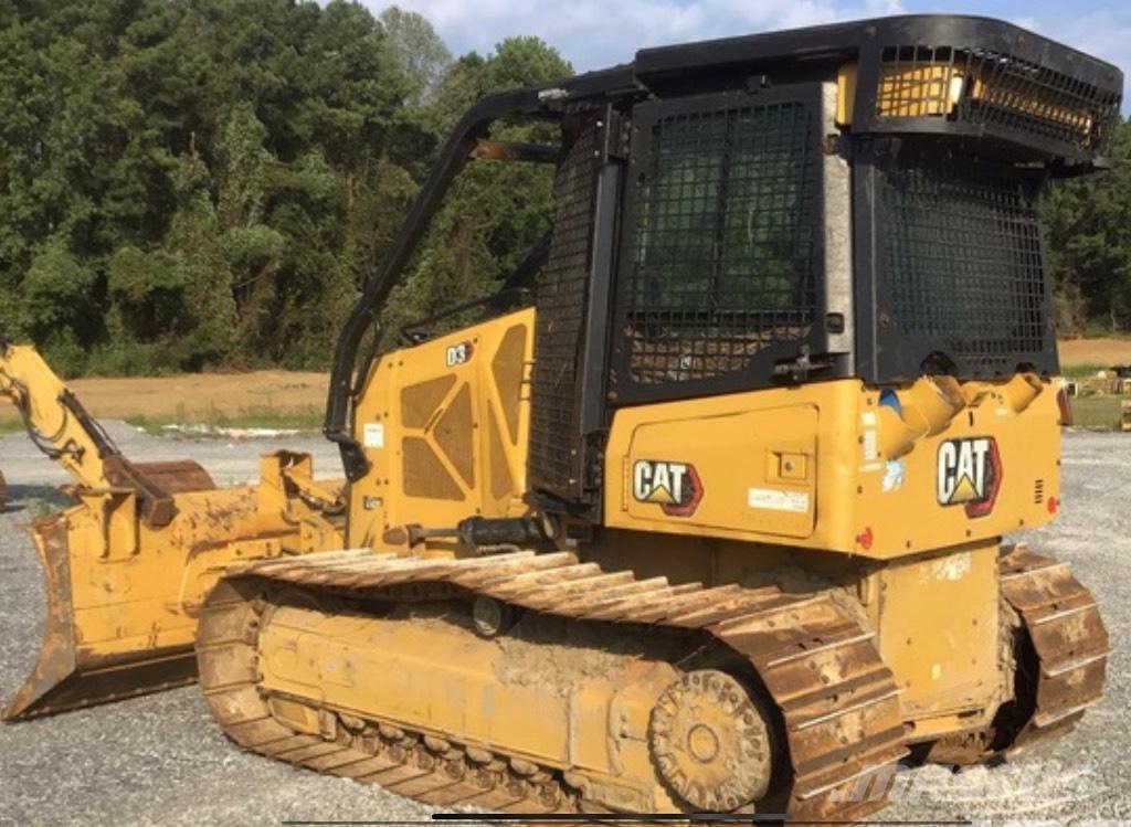 CAT D 3 Buldožeri gusjeničari