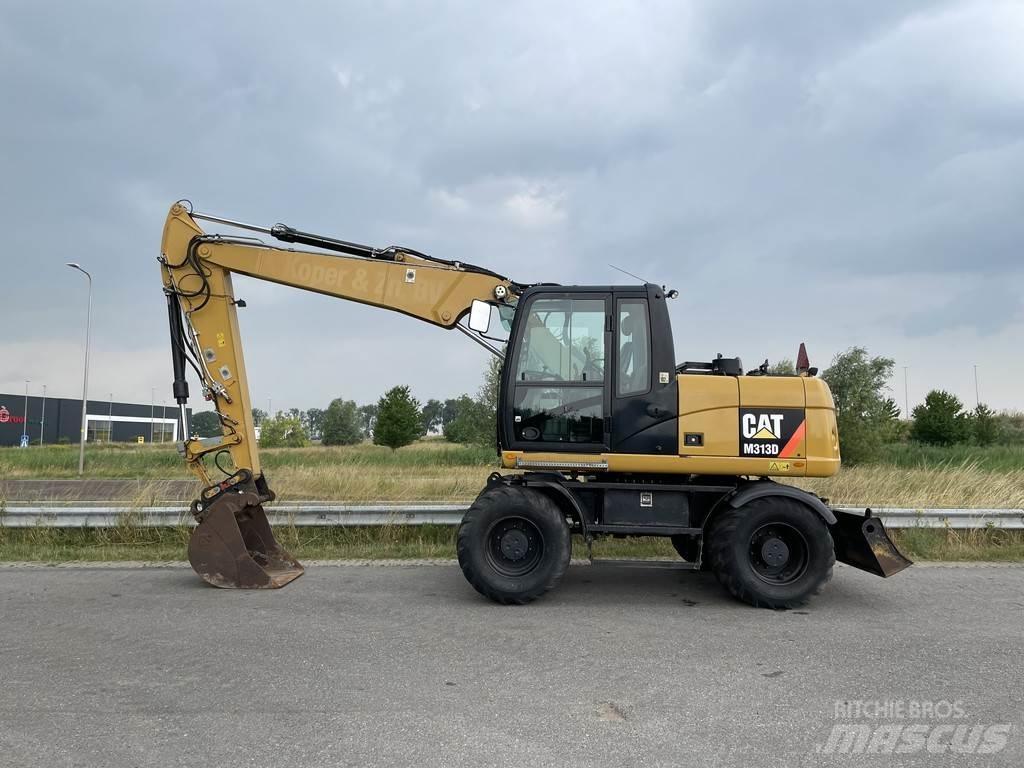 CAT M313D - CE Bageri na kotačima