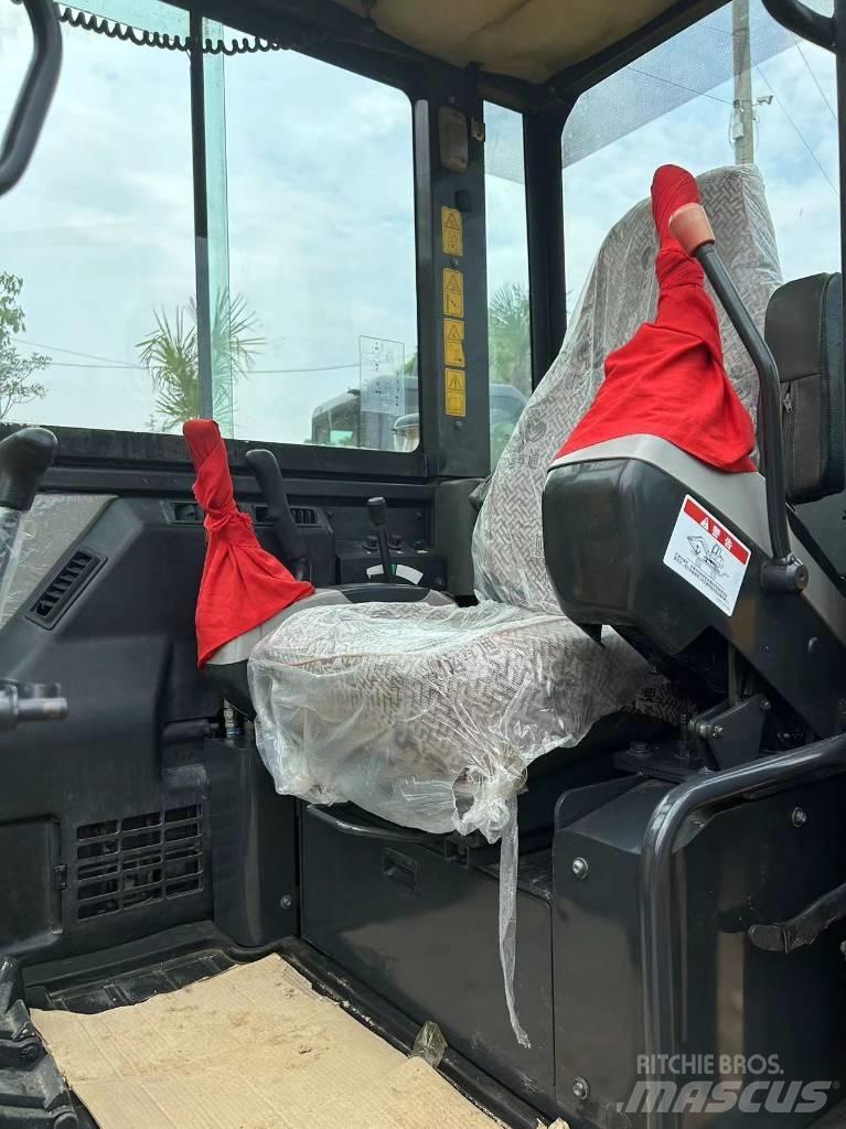 Komatsu PC 56 Mini bageri <7t