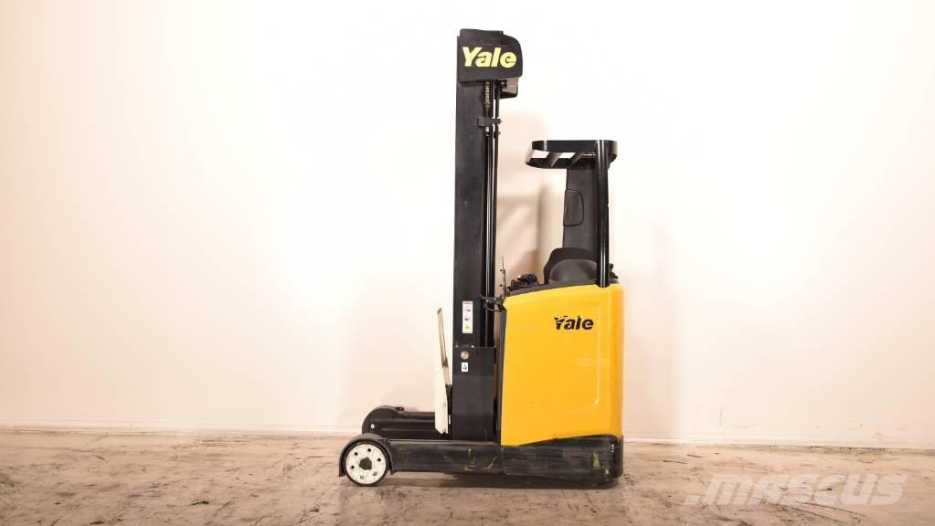 Yale MR14 Viličari sa pomičnim stupom