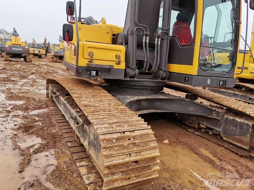 Volvo EC 240 B LC Bageri gusjeničari