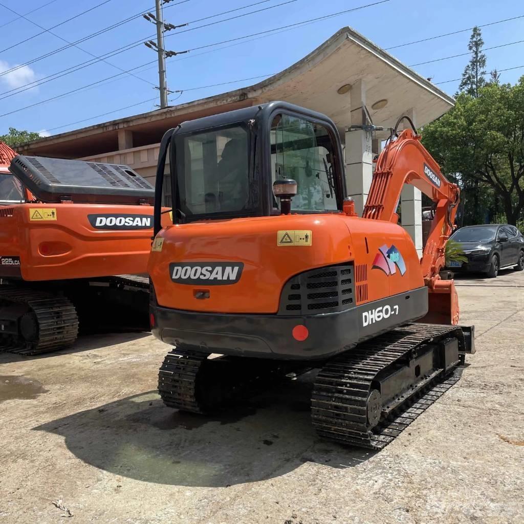 Doosan DH60-7 Mini bageri <7t