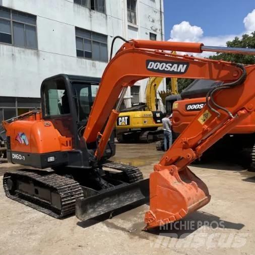 Doosan DH60-7 Mini bageri <7t