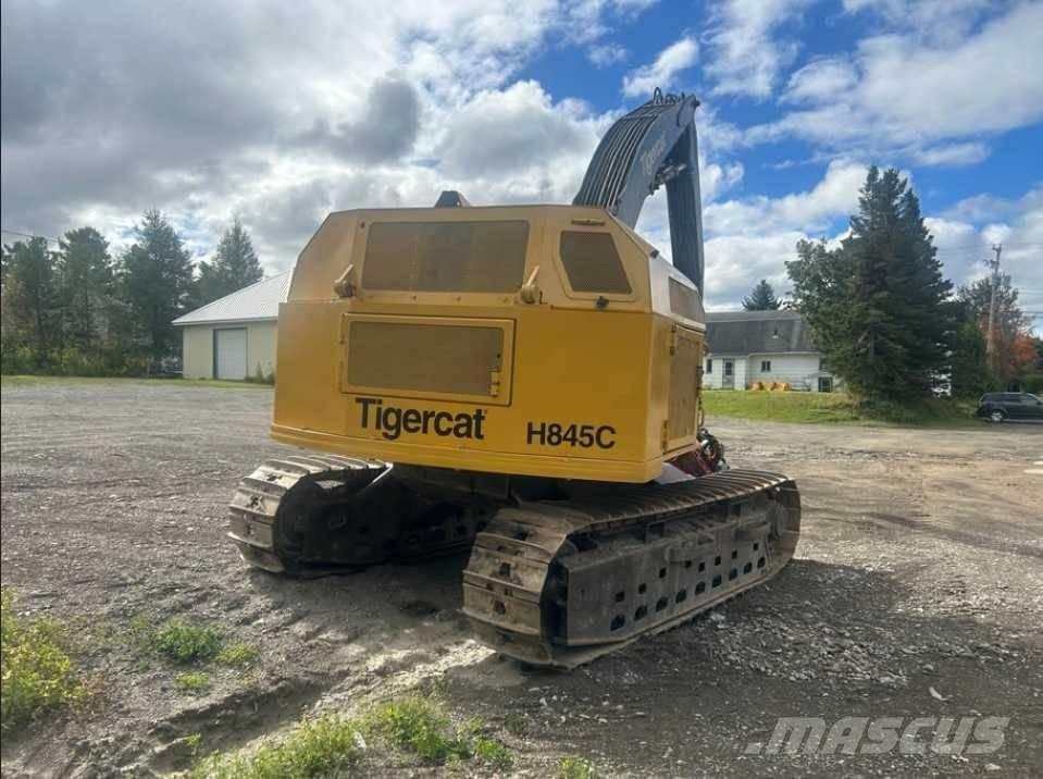 Tigercat H845C Strojevi za kleščenje grane drveća