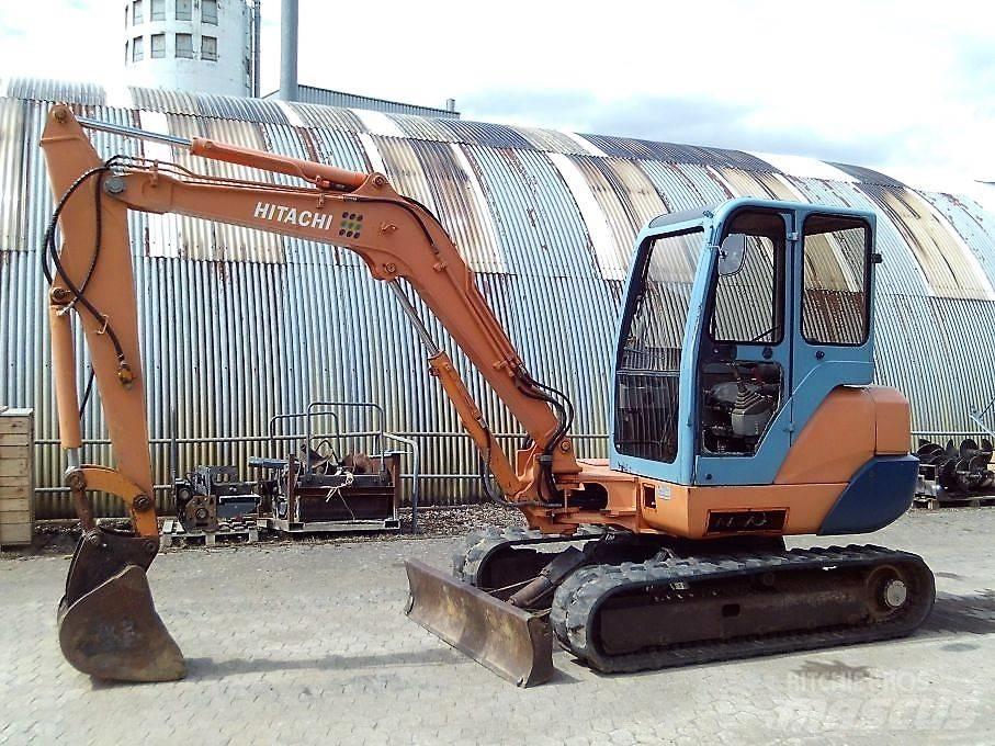 Hitachi EX 40 Mini bageri <7t
