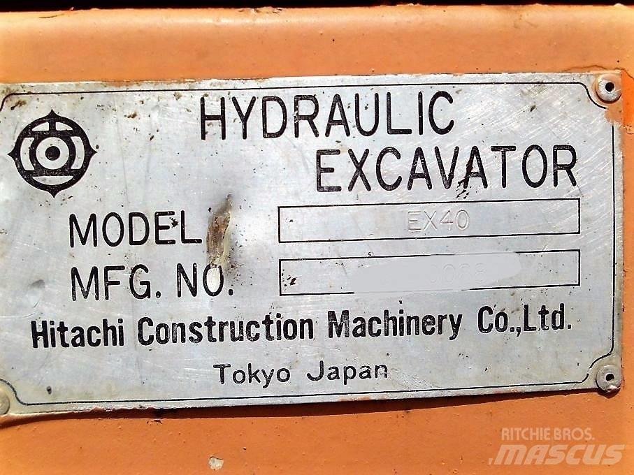 Hitachi EX 40 Mini bageri <7t