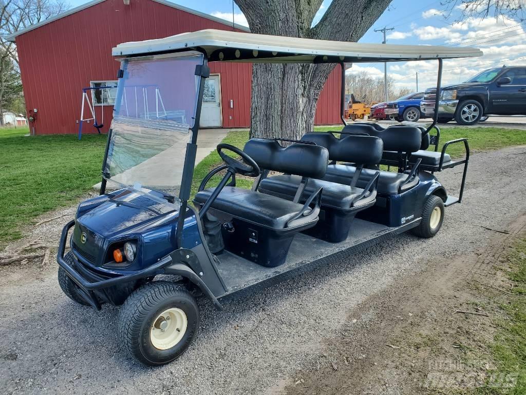 Cushman Shuttle 8 Vučna vozila