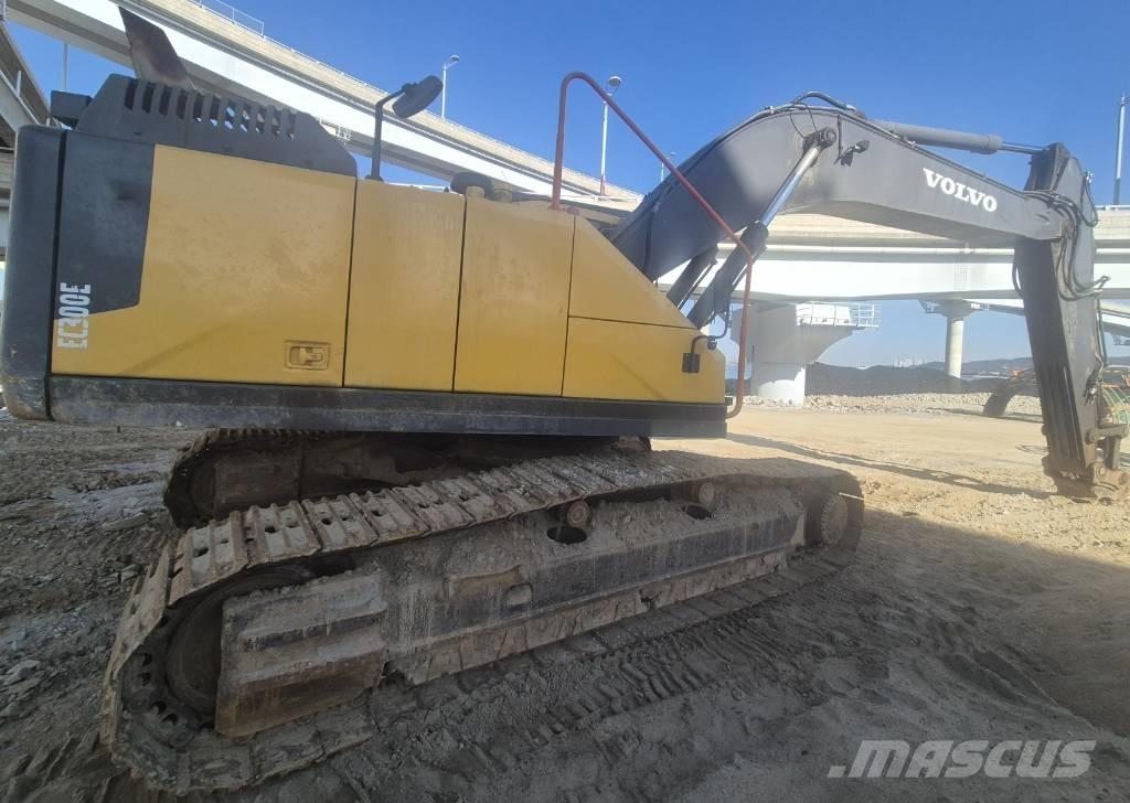 Volvo EC 300 E Bageri gusjeničari