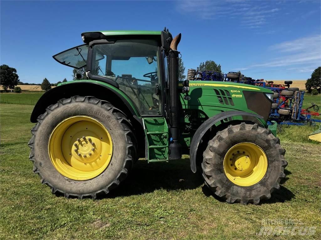 John Deere 6210R Traktori
