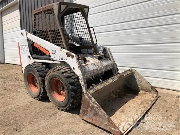 Bobcat 753 Skid steer mini utovarivači