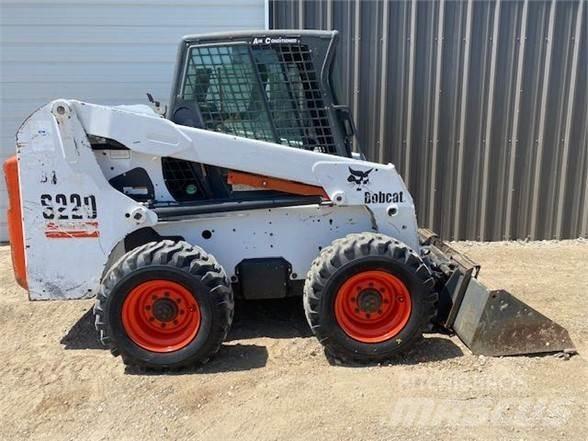 Bobcat S220 Skid steer mini utovarivači