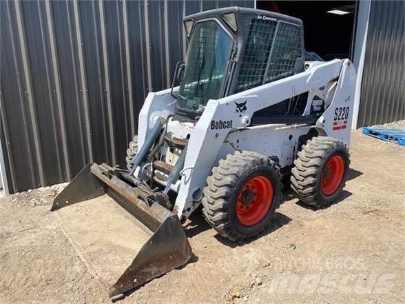 Bobcat S220 Skid steer mini utovarivači