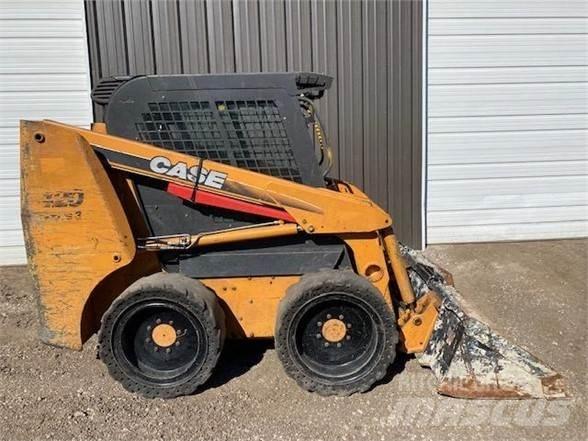 CASE 420-3 Skid steer mini utovarivači