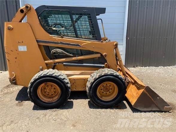 CASE 445 Skid steer mini utovarivači