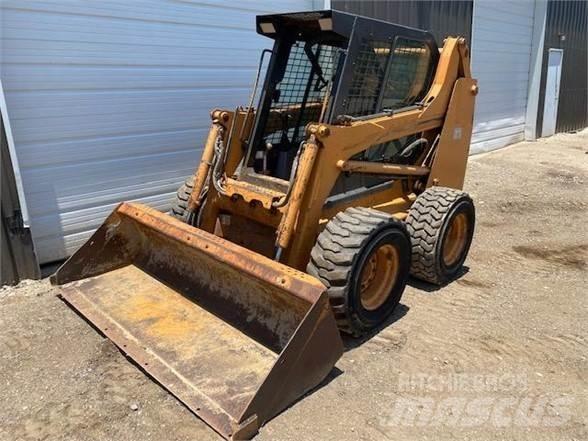 CASE 445 Skid steer mini utovarivači