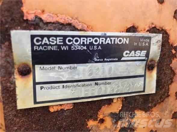 CASE 621D Utovarivači na kotačima