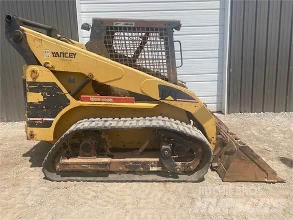 CAT 252 Skid steer mini utovarivači