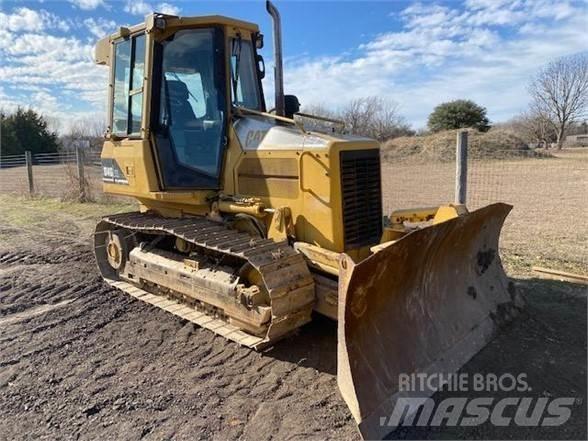 CAT D4G XL Buldožeri gusjeničari