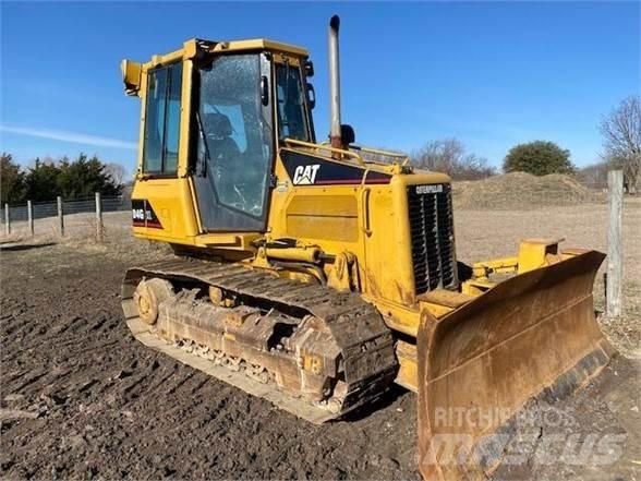 CAT D4G XL Buldožeri gusjeničari