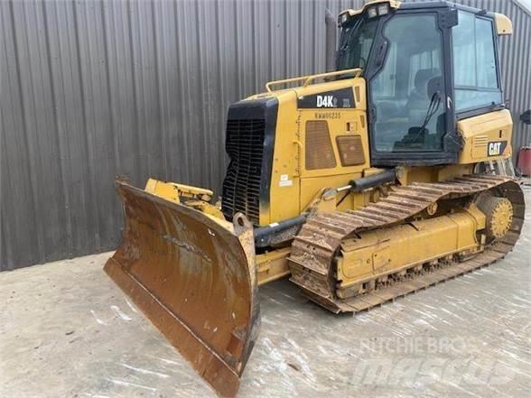 CAT D4K2 XL Buldožeri gusjeničari