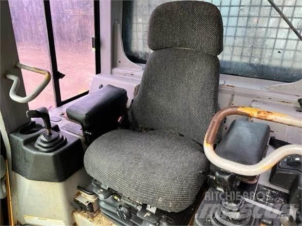 CAT D5G LGP Buldožeri gusjeničari
