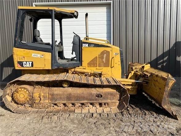 CAT D5K LGP Buldožeri gusjeničari