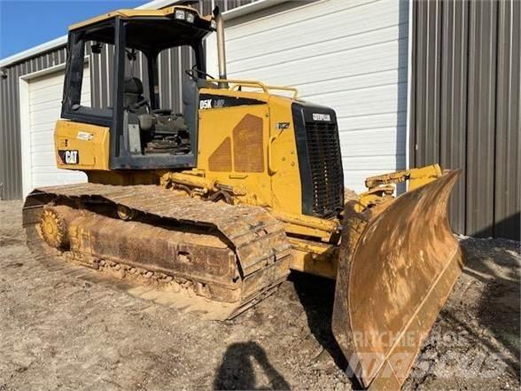 CAT D5K LGP Buldožeri gusjeničari