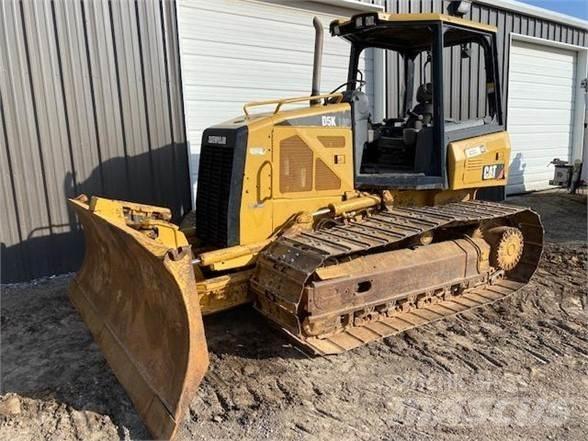 CAT D5K LGP Buldožeri gusjeničari