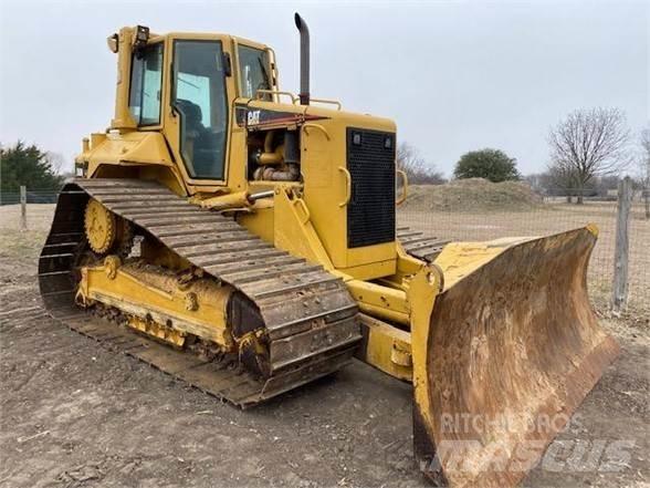CAT D6N LGP Buldožeri gusjeničari