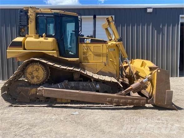 CAT D6R Buldožeri gusjeničari