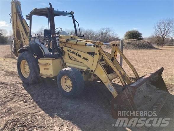 Komatsu WB140 Utovarni rovokopači