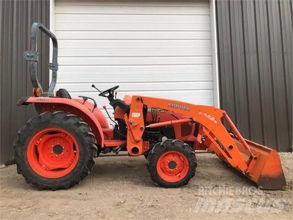 Kubota L3200 Traktori