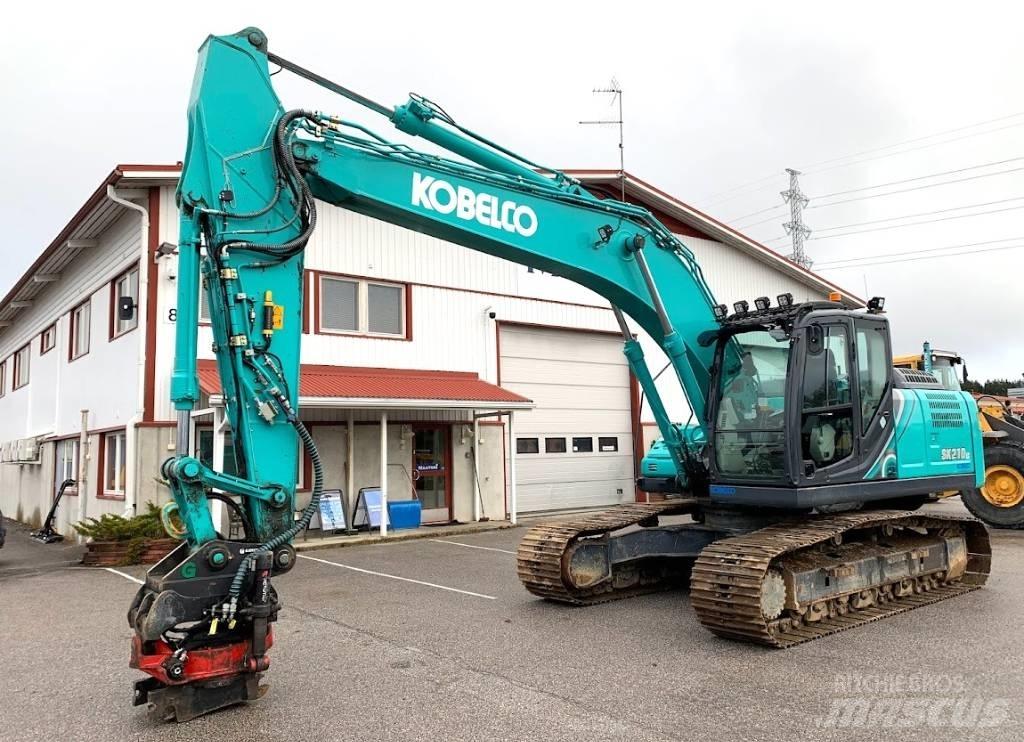 Kobelco SK210LC-10 Bageri gusjeničari