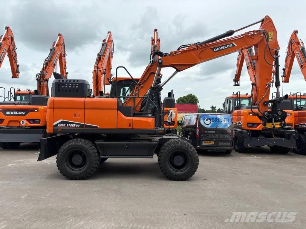 Develon DX140W-7 Bageri na kotačima