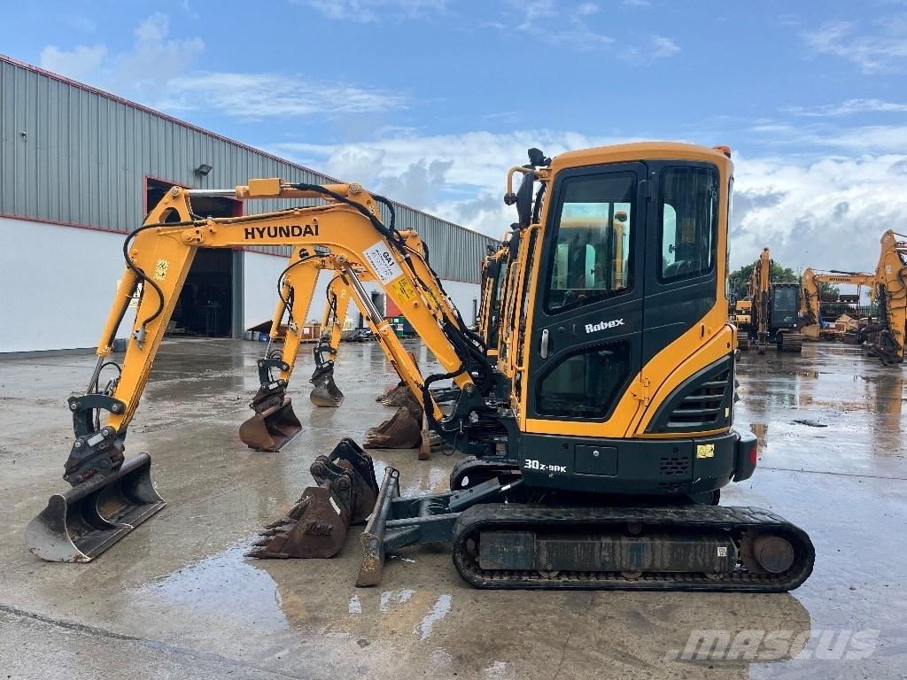 Hyundai R30 Z-9AK Mini bageri <7t