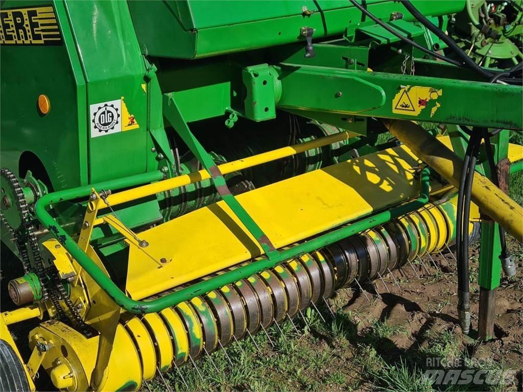 John Deere 590 Rolo balirke