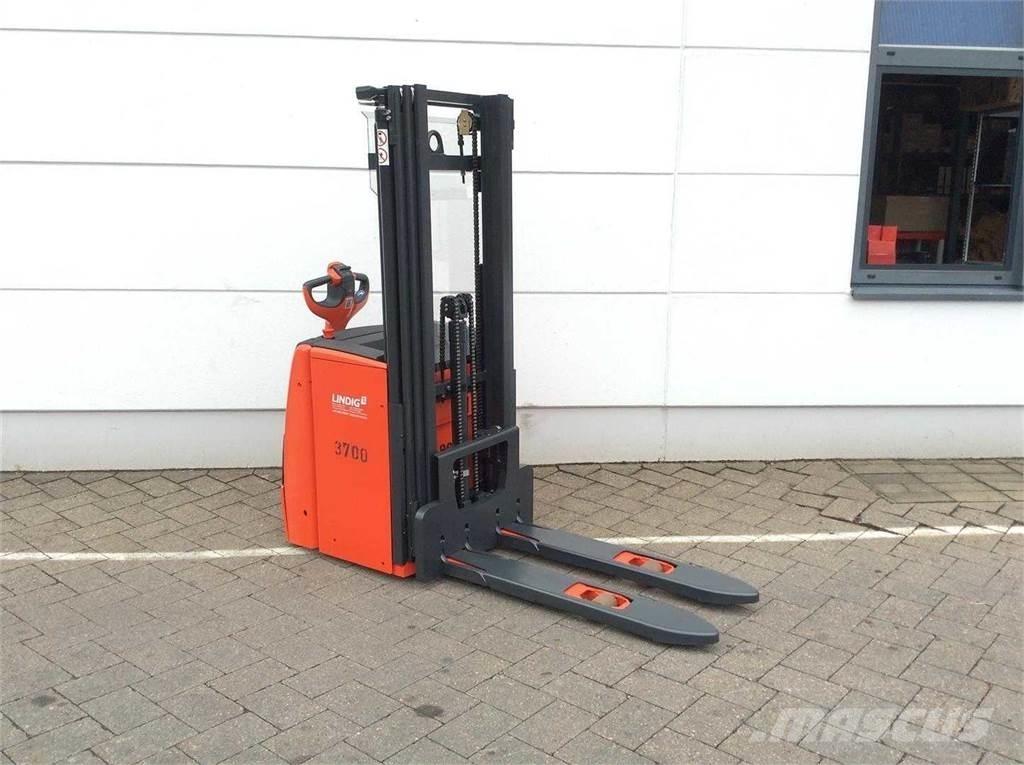 Linde L14 Ručni električni viličar