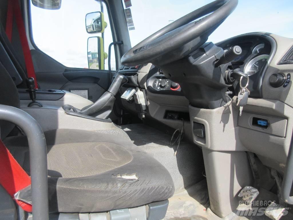 DAF 45.210 ATI Kamioni s ravnim pločom / vitlom