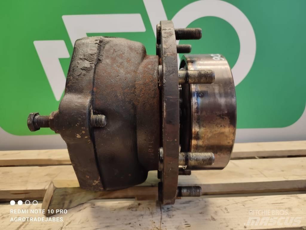 Kramer 750 hub Osi