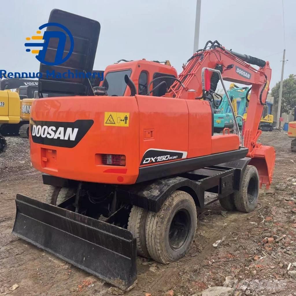 Doosan DX150W-7 Bageri na kotačima