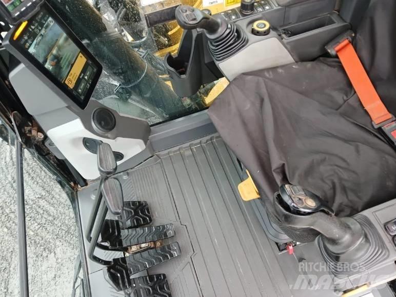 CAT 320 Bageri gusjeničari