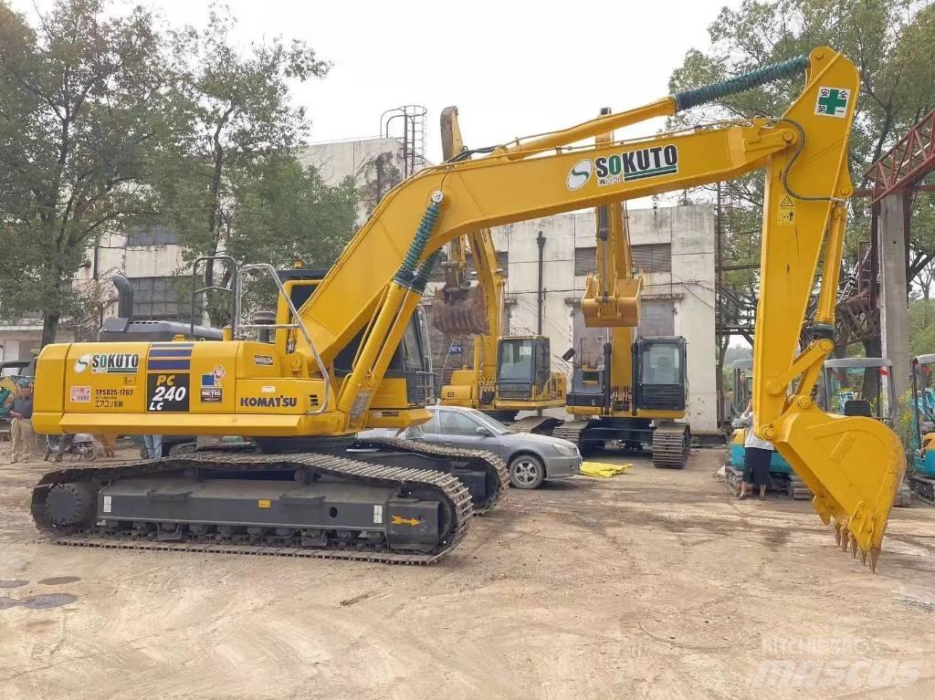 Komatsu PC240-8 Bageri gusjeničari