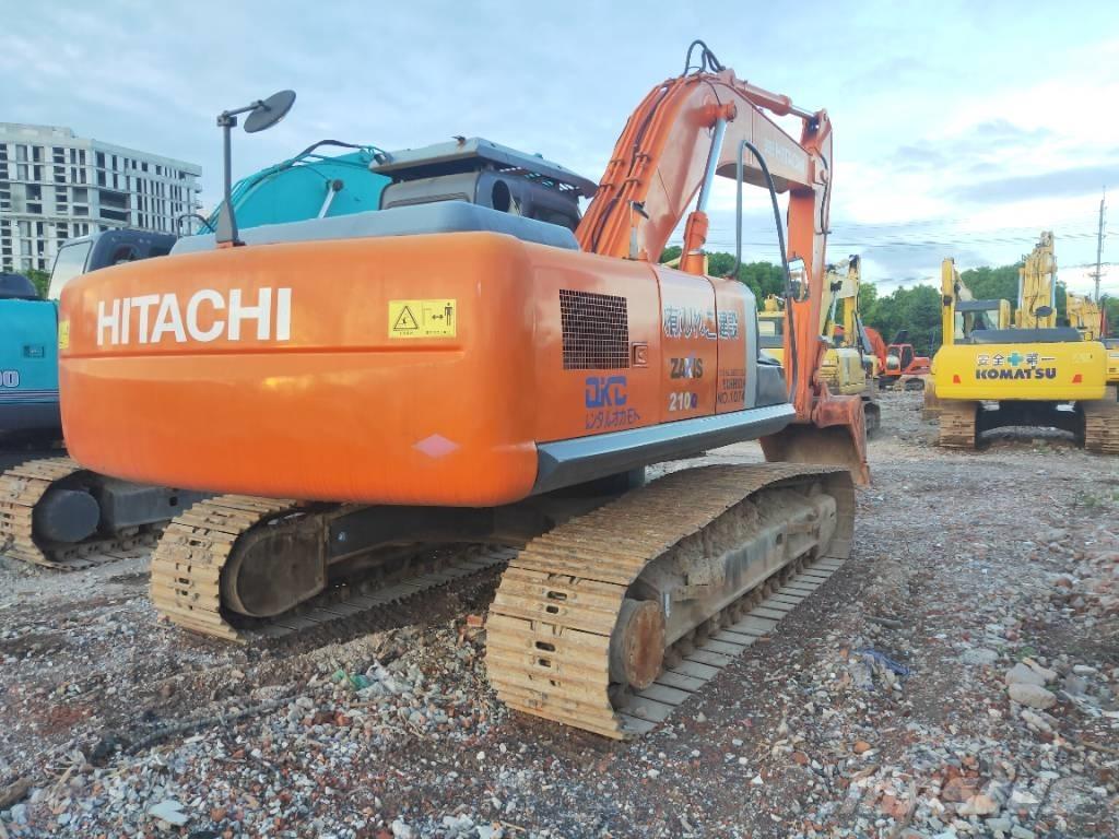 Hitachi ZX 210 Bageri gusjeničari
