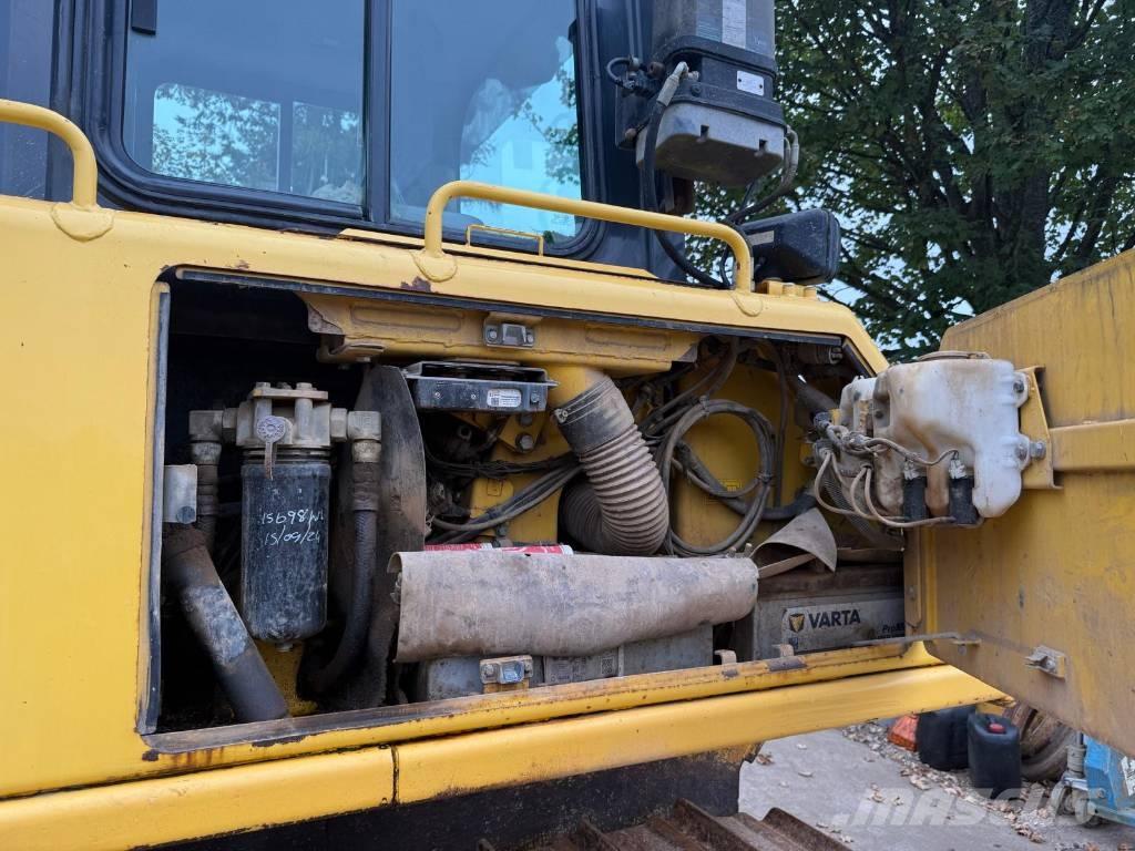 Komatsu D 65 PX-17 Buldožeri gusjeničari