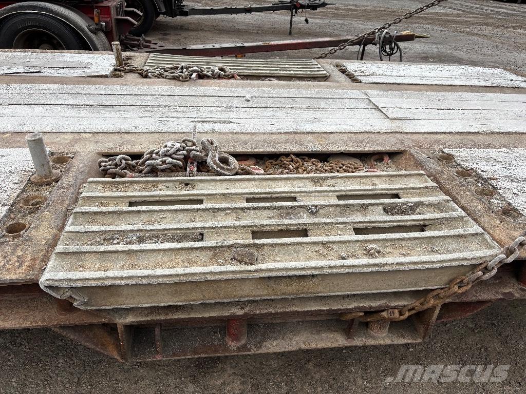 Hafo H423 PNK SSEOS Nisko-utovarne poluprikolice